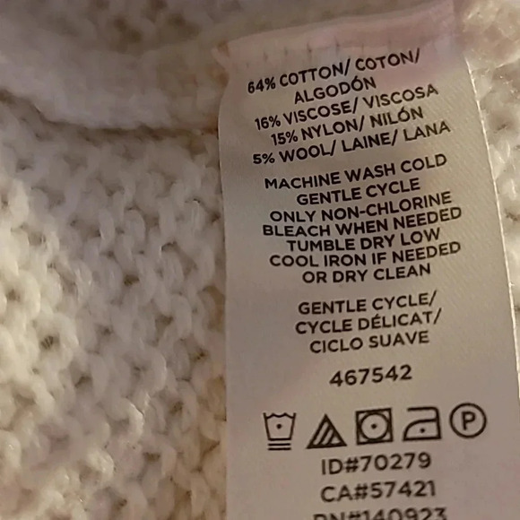 LOFT Cream Sweater - Picture 6 of 6